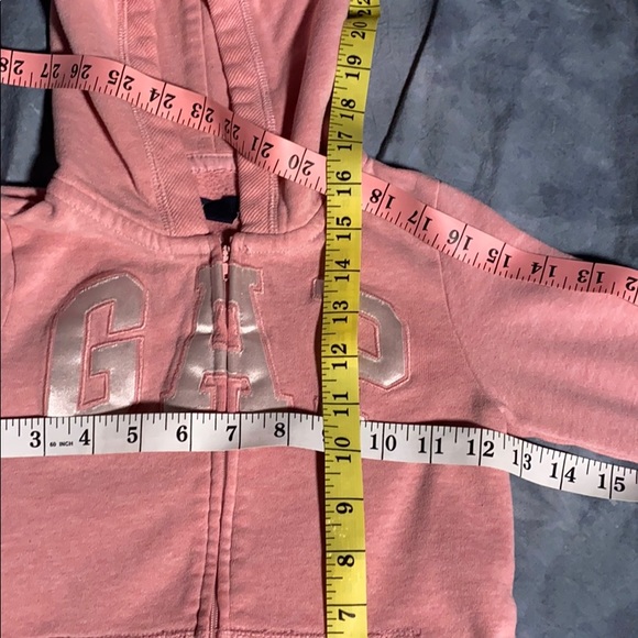 💚 3 for $15 💚 - Gap Distressed Zip Up Hoodie Pink size Small - Picture 4 of 16